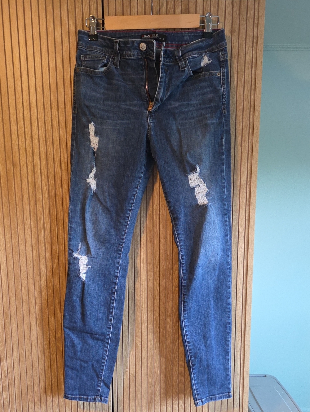 Fran Denim Nicole Distressed Skinny Jean - Size 29